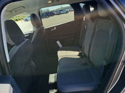 Used 2021 Ford Escape SE w/ Cold Weather Package image 10