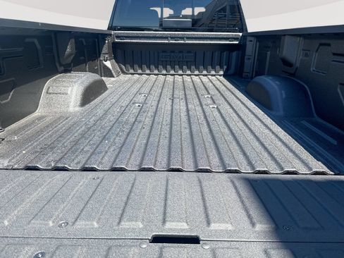 New 2026 GMC Sierra 2500 AT4 w/ AT4 Premium Plus Package AWD/4WD image 27