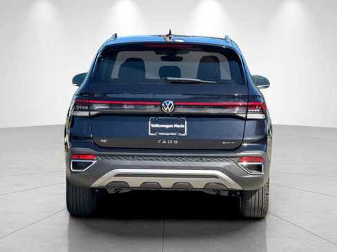 New 2026 Volkswagen Taos SE AWD/4WD image 4