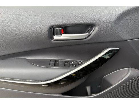 Used 2026 Toyota Corolla XLE FWD image 11