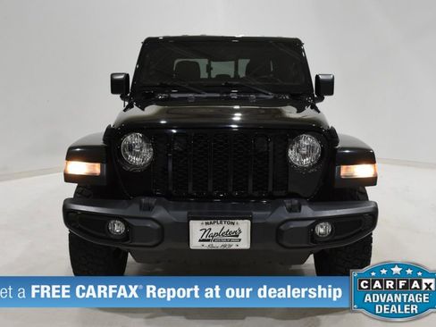 Used 2022 Jeep Gladiator Sport AWD/4WD image 2