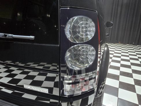 Used 2015 Land Rover LR4 HSE LUX image 6