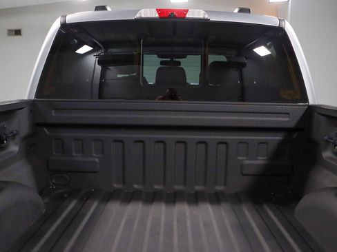 Used 2022 Ford F150 Lariat w/ Equipment Group 502A High AWD/4WD image 32
