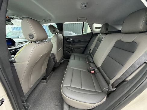New 2026 Chevrolet Trax ACTIV w/ Driver Confidence Package FWD image 21