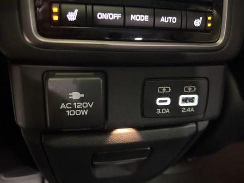 Certified 2025 Subaru Ascent Bronze Edition w/ Onyx Package AWD/4WD image 61