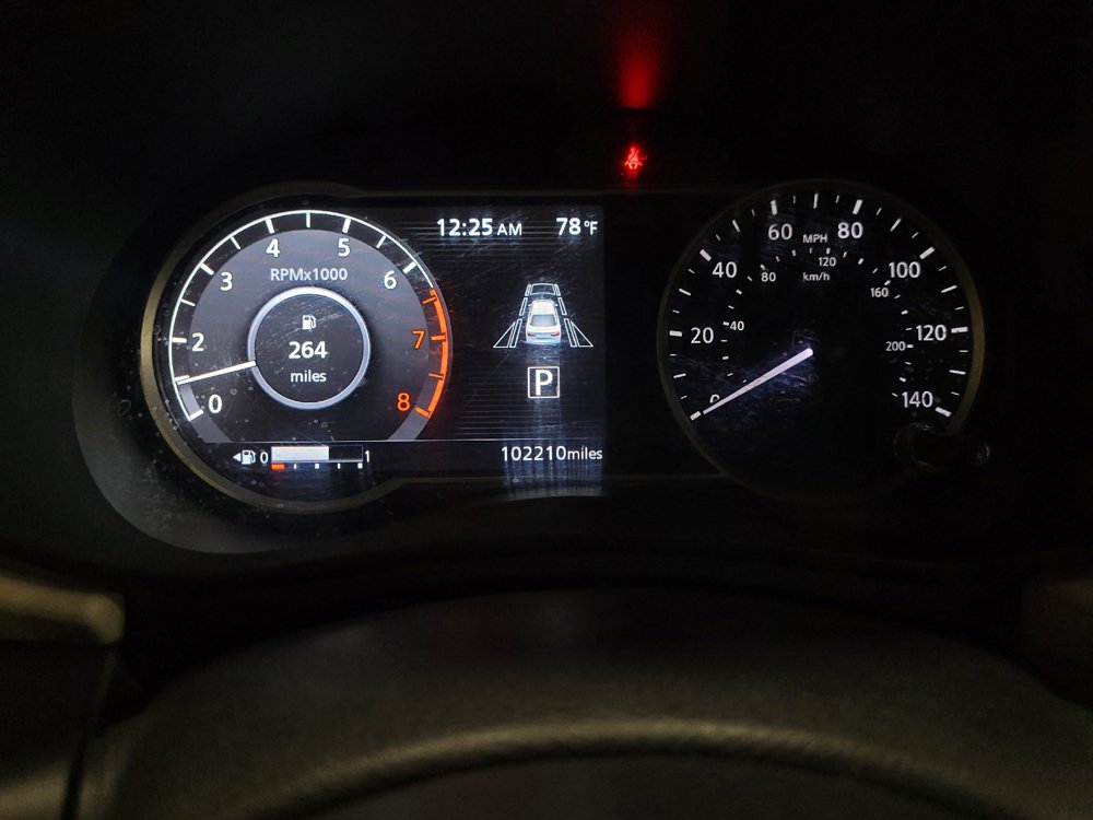Used 2021 Nissan Versa SV FWD image 23