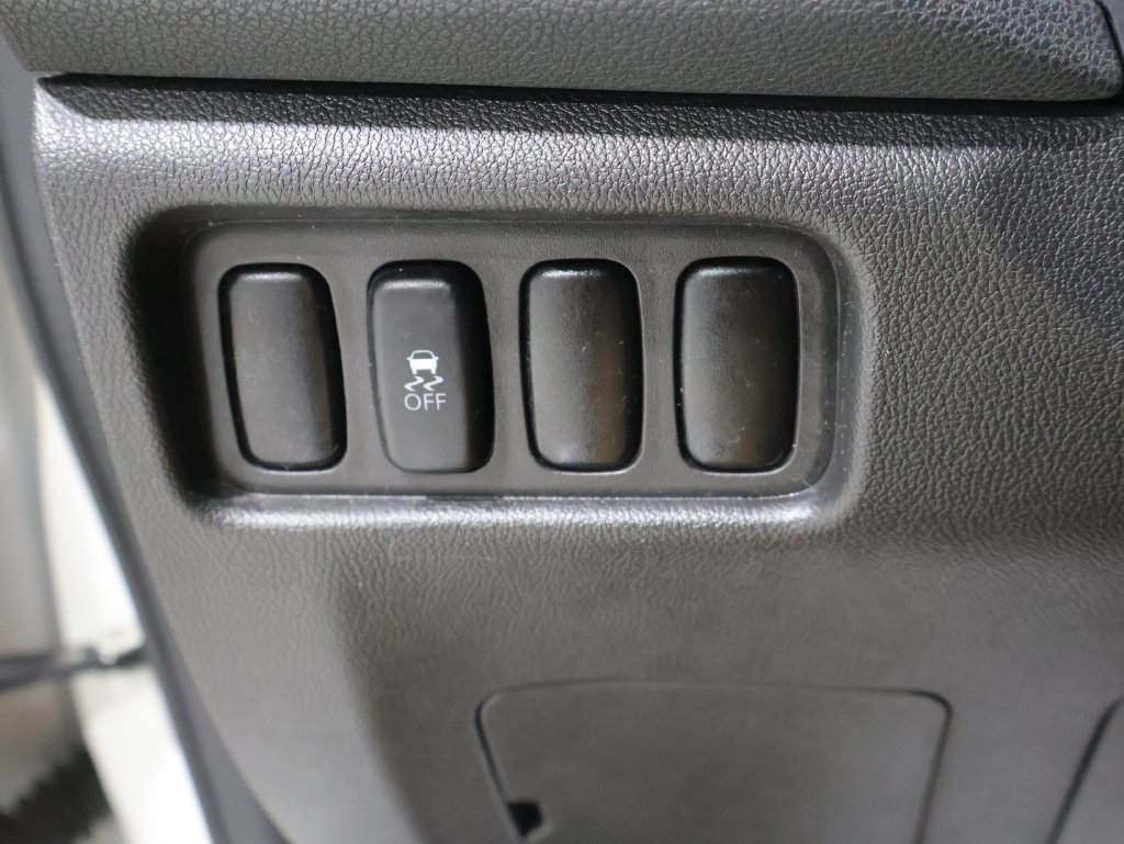 Used 2017 Mitsubishi Outlander Sport ES AWD/4WD image 29