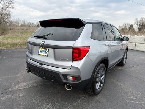 Used 2023 Honda Passport EX-L image 8
