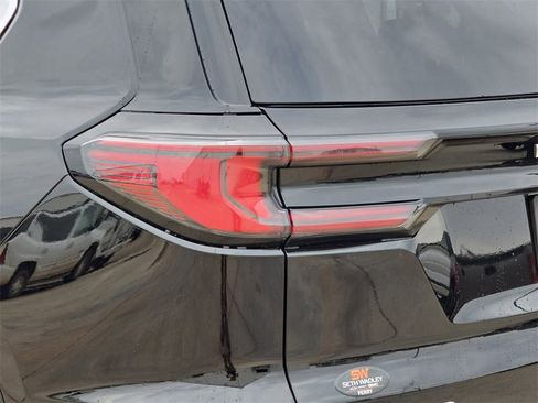 New 2026 GMC Acadia Denali w/ Super Cruise Package image 35