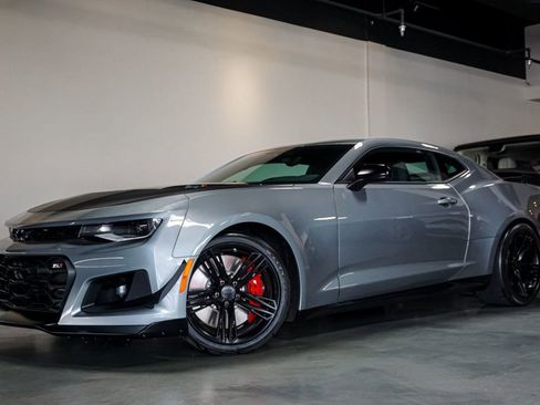 Used 2024 Chevrolet Camaro ZL1 image 2