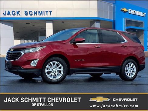 Used 2018 Chevrolet Equinox LT image 1