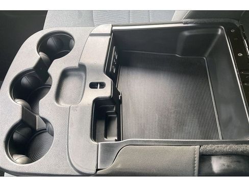 Used 2024 RAM 1500 Classic SLT image 34