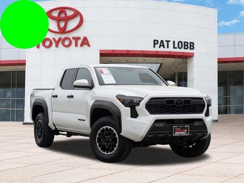 Used 2024 Toyota Tacoma TRD Off-Road w/ TRD Off Road Upgrade Package AWD/4WD image 1