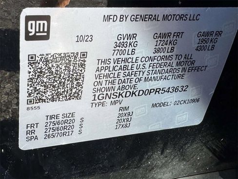 Used 2023 Chevrolet Suburban Z71 w/ Luxury Package image 27