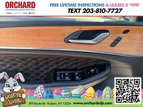Used 2025 Jeep Grand Cherokee Summit AWD/4WD image 27