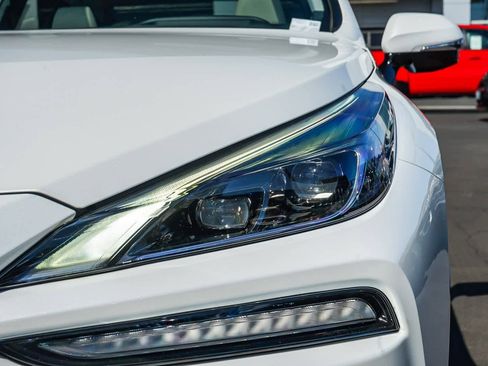 Used 2023 Toyota Mirai w/ Toyota Teammate Package image 8