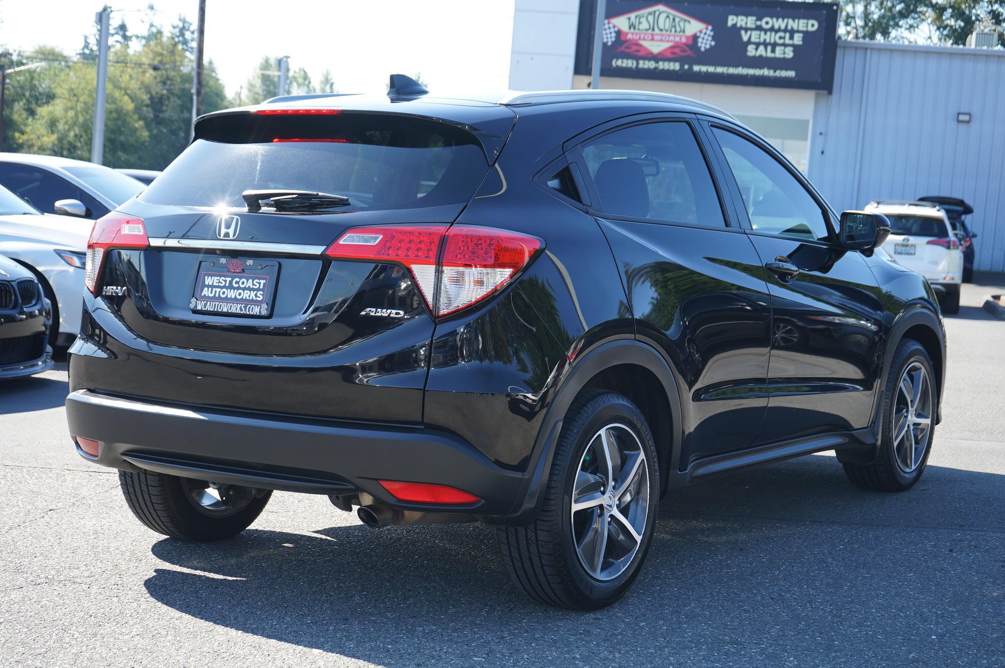 Used 2021 Honda HR-V EX-L image 5
