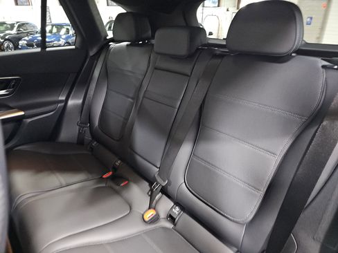 New 2026 Mercedes-Benz GLC 300 image 15