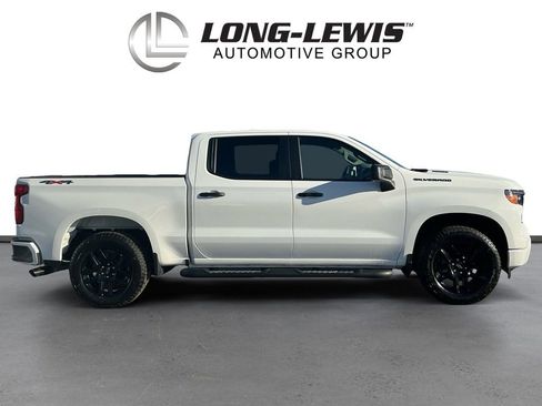 Used 2025 Chevrolet Silverado 1500 Custom w/ Turbomax Blackout Package image 8