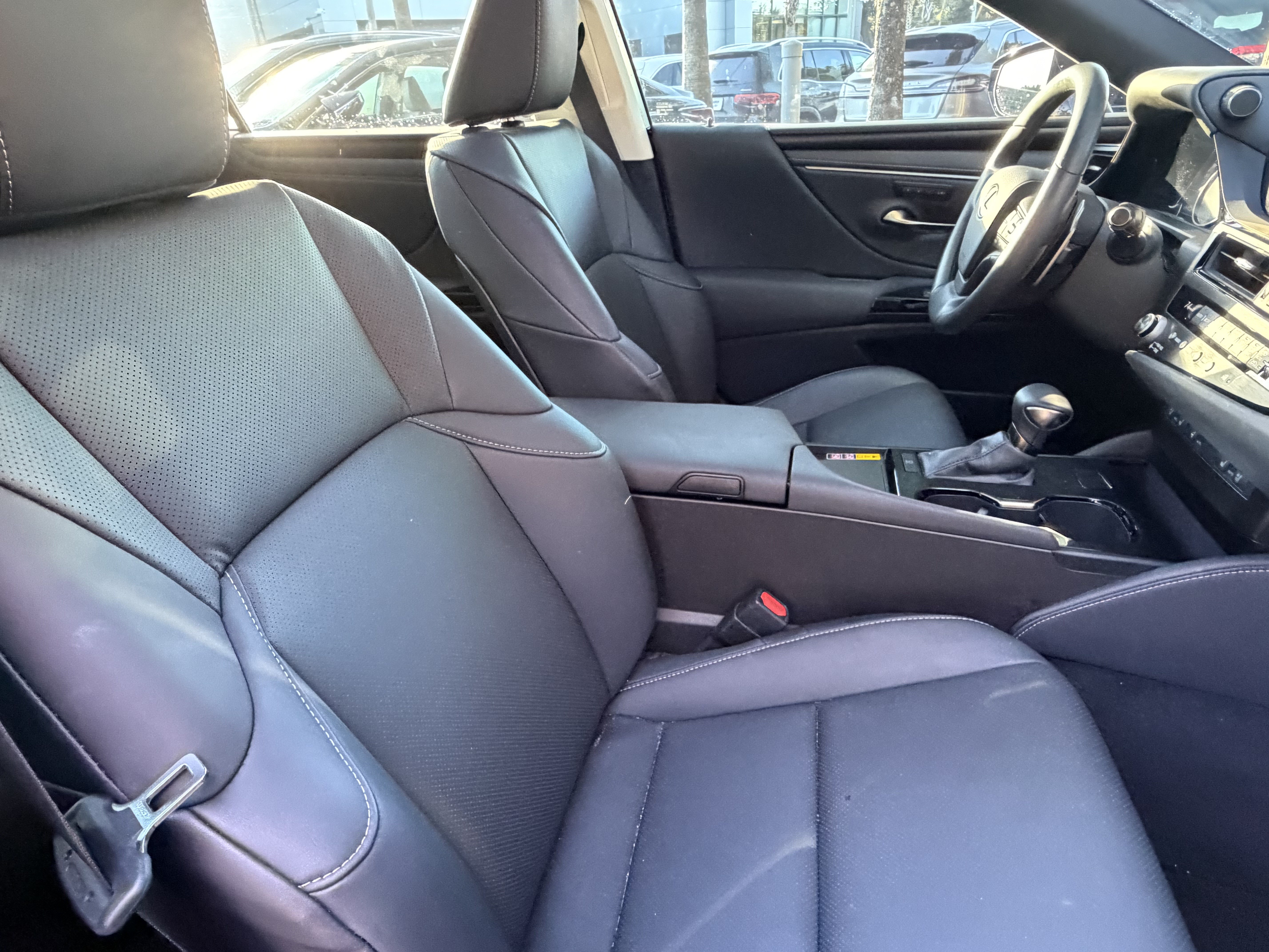Certified 2025 Lexus ES 350 w/ Premium Package FWD image 41