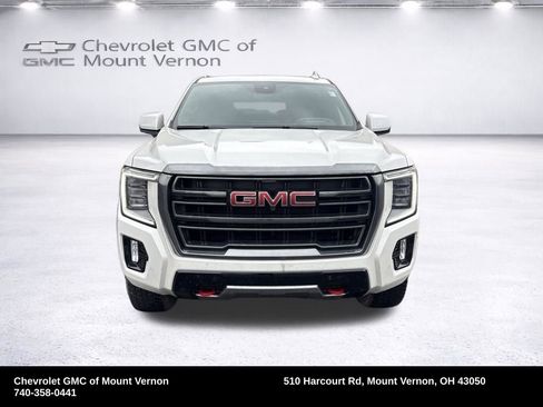 Used 2023 GMC Yukon XL AT4 w/ Technology Package image 9