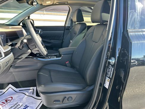 New 2026 Kia Sorento SX image 11