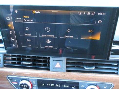 Used 2024 Audi A4 2.0T Premium image 55