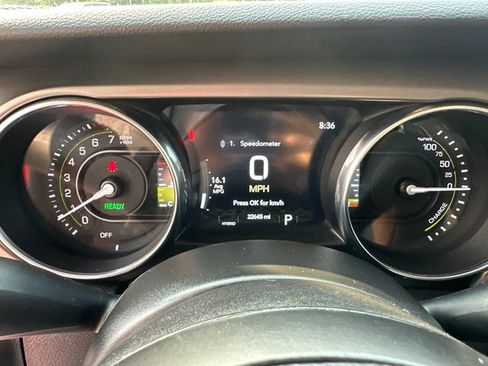 Used 2023 Jeep Wrangler Unlimited w/ Cold Weather Group AWD/4WD image 25