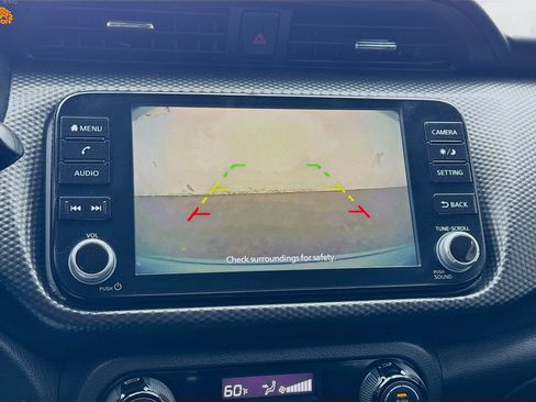 Used 2021 Nissan Kicks SV FWD image 10