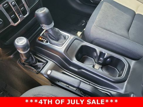 Used 2022 Jeep Wrangler Unlimited Sport AWD/4WD image 15