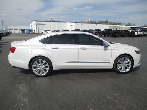 Used 2020 Chevrolet Impala Premier w/ Premier Confidence Package image 4