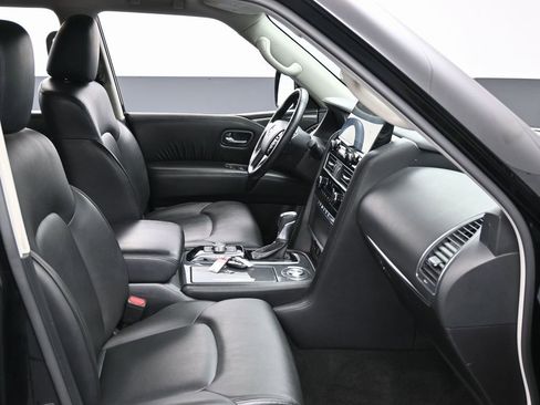 Used 2023 Nissan Armada SV image 35