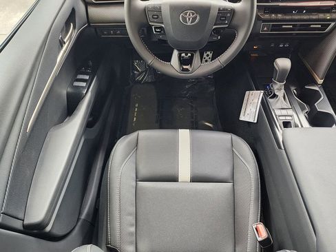 New 2026 Toyota Camry SE image 7