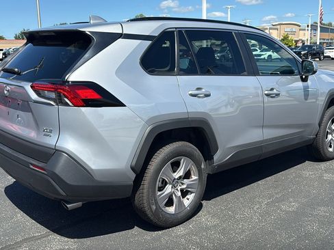 Certified 2025 Toyota RAV4 XLE AWD/4WD image 7