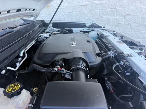 Used 2018 Chevrolet Colorado W/T w/ WT Convenience Package AWD/4WD image 30