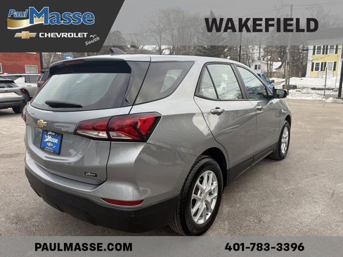 Used 2024 Chevrolet Equinox LS w/ Driver Confidence II Package image 6