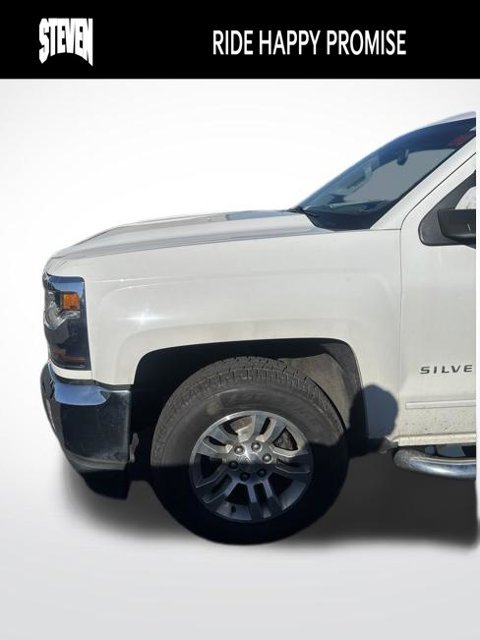 Used 2017 Chevrolet Silverado 1500 LT w/ All Star Edition AWD/4WD image 2
