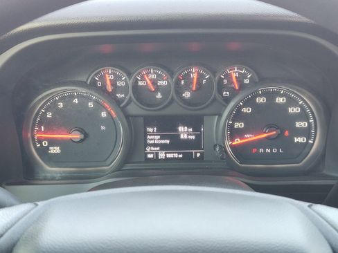 Used 2024 Chevrolet Silverado 2500 Custom w/ Custom Value Package image 16