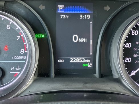 Used 2023 Toyota Camry SE w/ Convenience Package FWD image 23