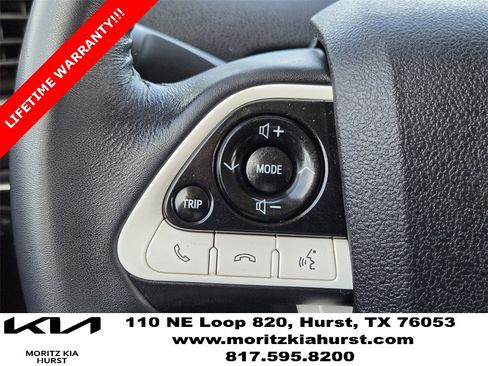 Used 2017 Toyota Prius Four image 28