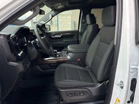 New 2026 Chevrolet Silverado 1500 LT Trail Boss w/ Convenience Package II image 23