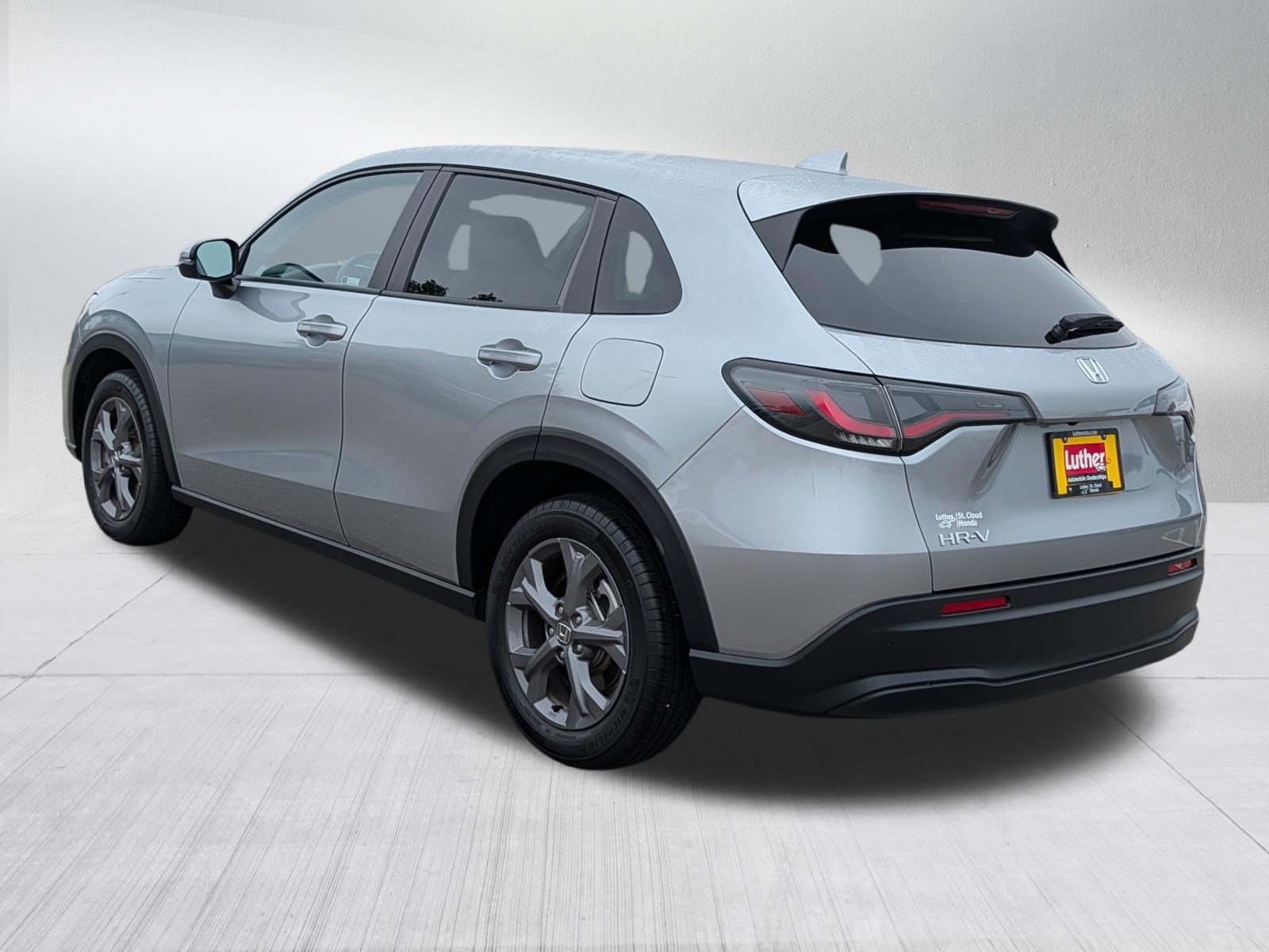 Used 2026 Honda HR-V LX image 5