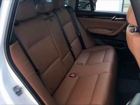 Used 2017 BMW X3 xDrive28i image 19