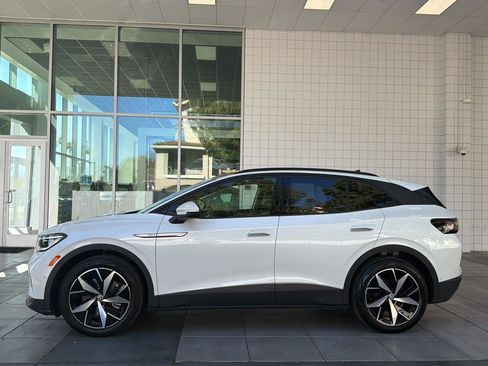 Certified 2023 Volkswagen ID.4 Pro S image 2