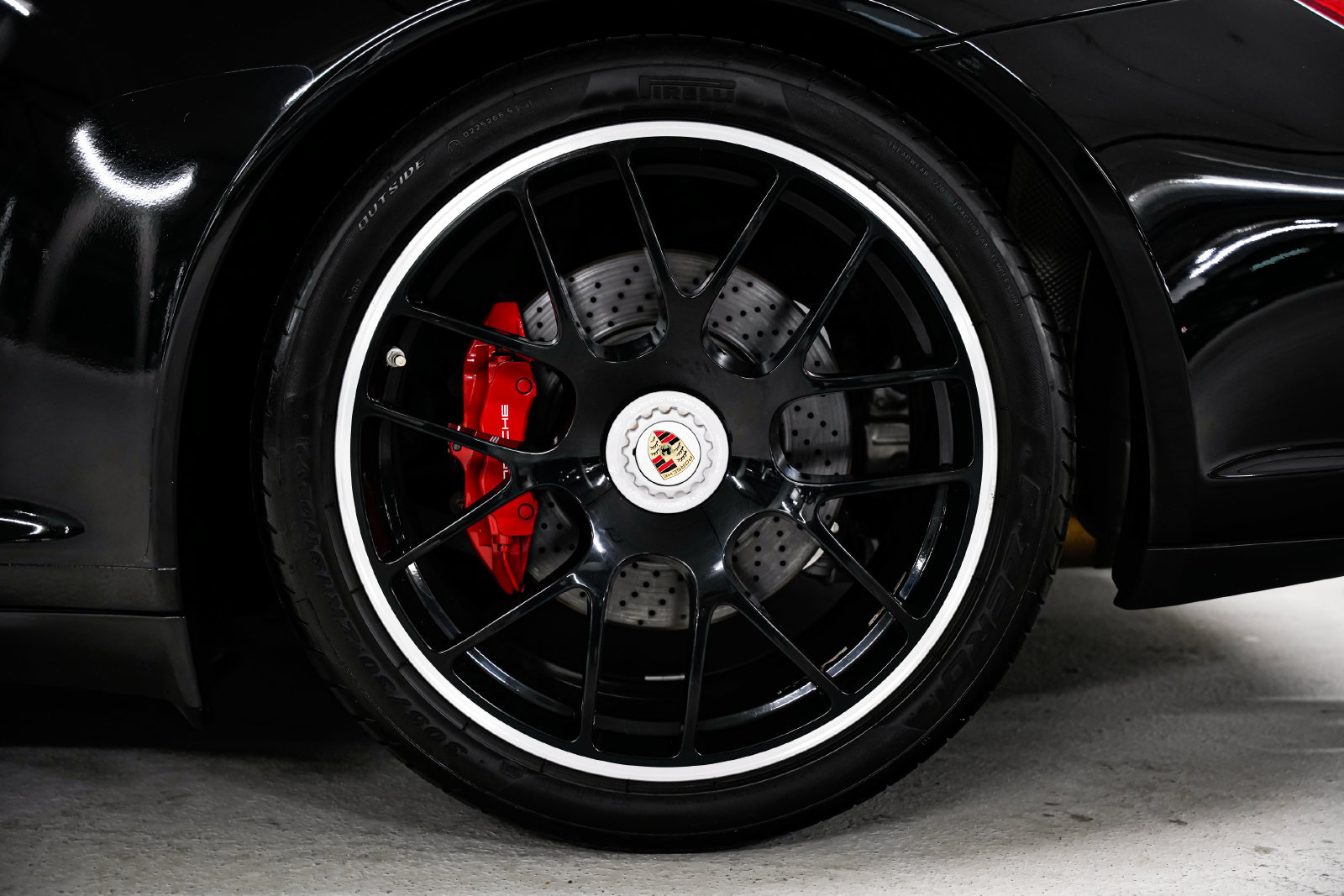Used 2012 Porsche 911 Carrera GTS RWD image 42