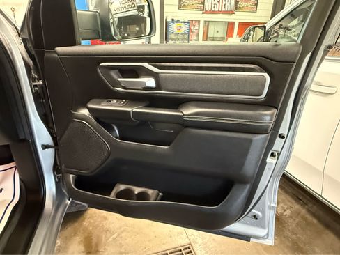 Used 2020 RAM 1500 Big Horn AWD/4WD image 29