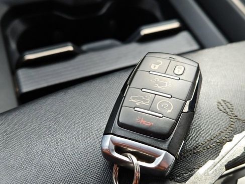 Used 2019 RAM 1500 Limited image 51