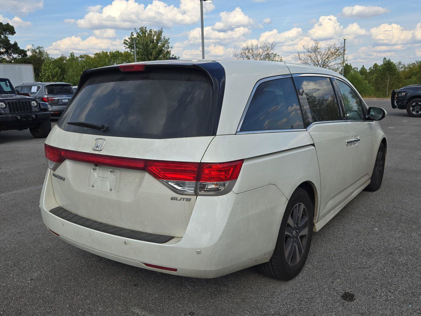 Used 2015 Honda Odyssey Touring image 7