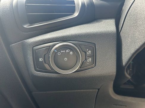 Used 2019 Ford EcoSport SE FWD image 16
