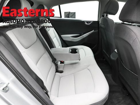 Used 2022 Hyundai Ioniq SEL FWD image 22